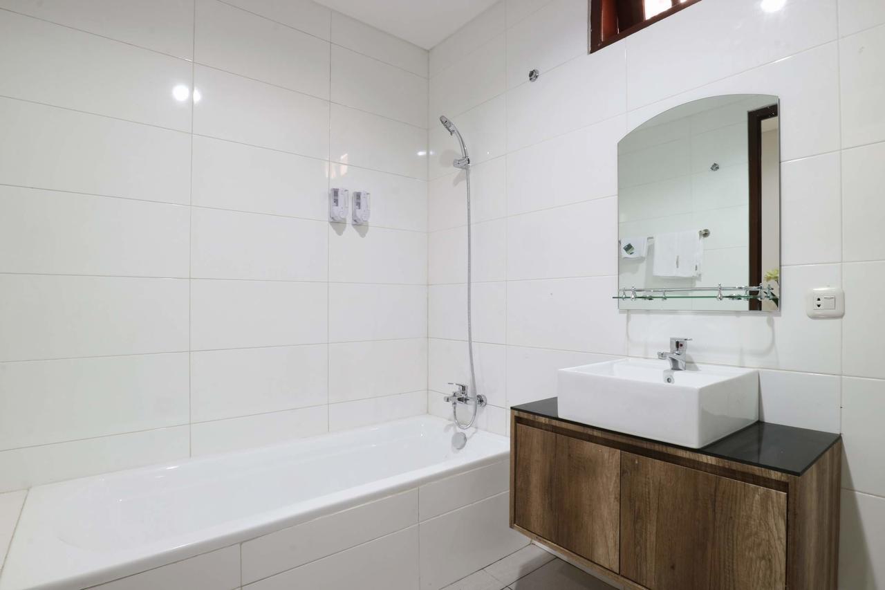 Mk House Tendean Джакарта Екстериор снимка