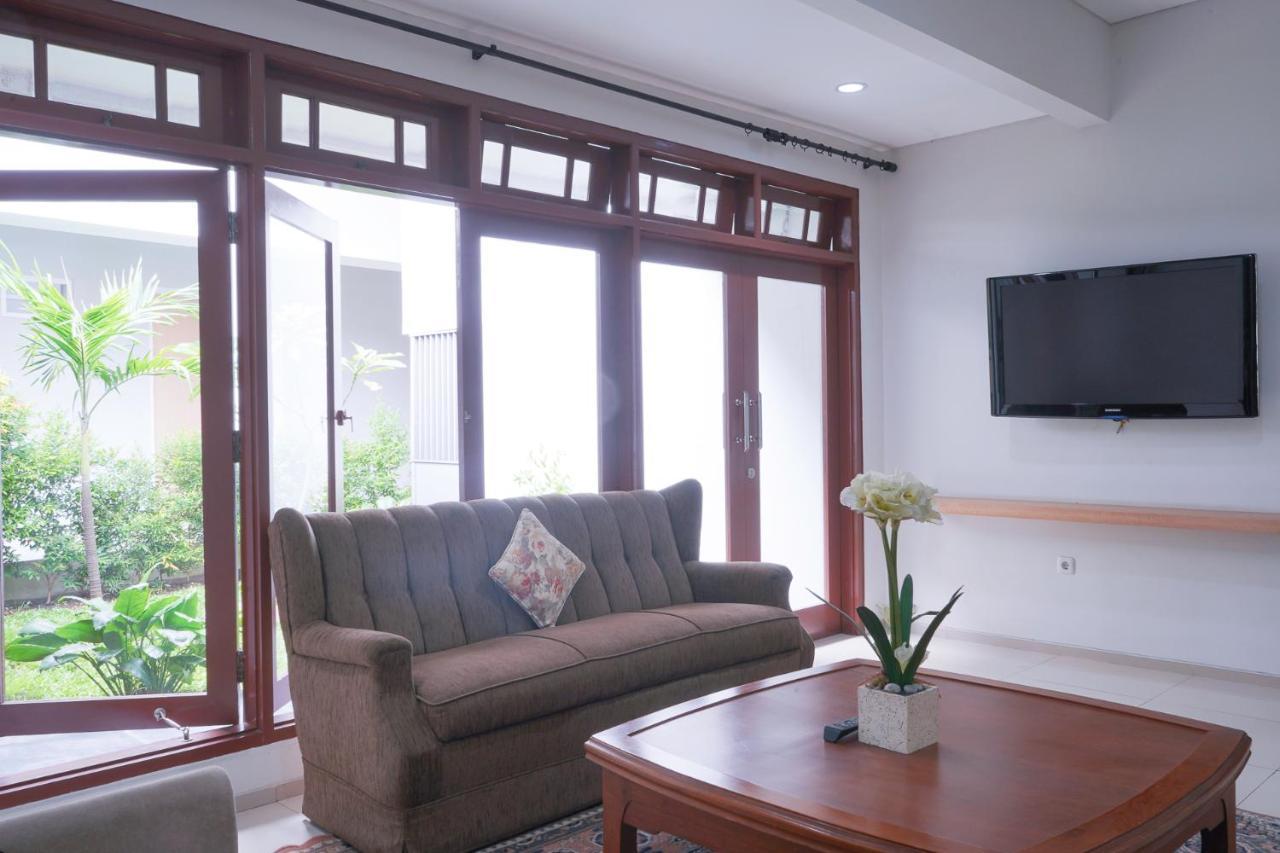 Mk House Tendean Джакарта Екстериор снимка